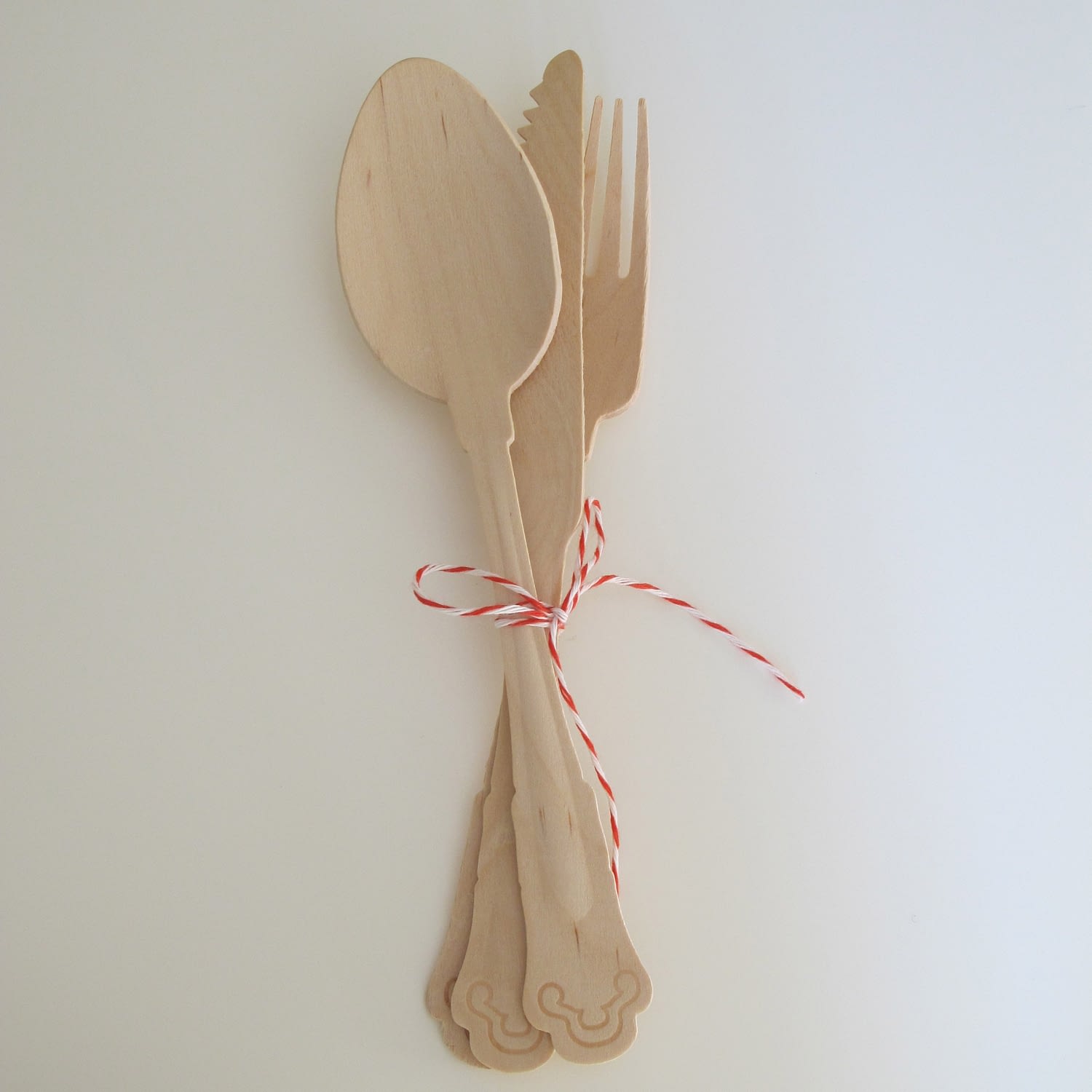 I love these wooden, organic:) cutlery! I found these in a boutique store but they do exist online!
