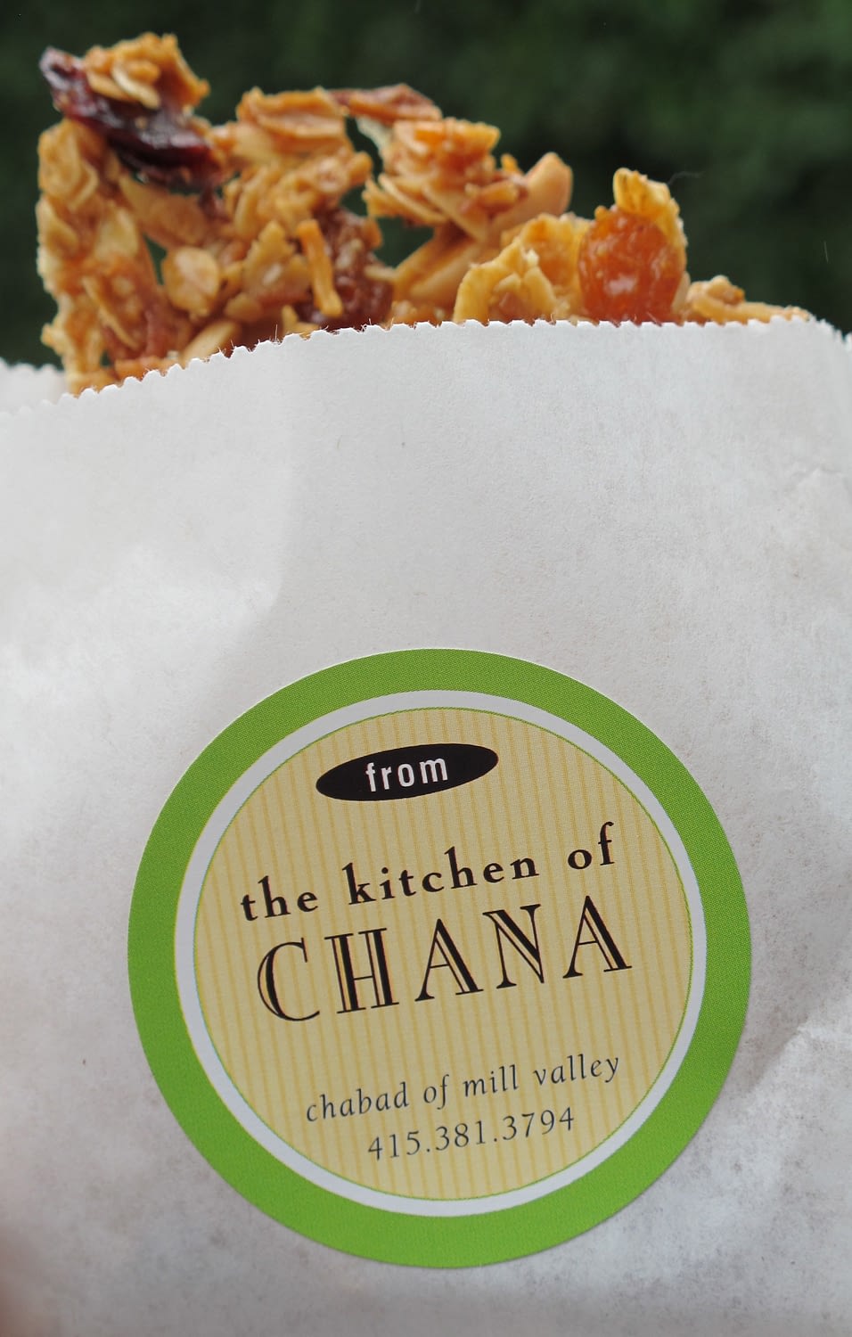 A simple packet and a simple stylish label! A sweet wholesome snack for the hike!